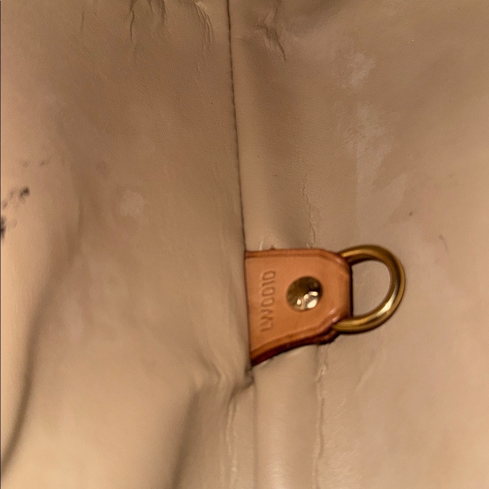 Louis Vuitton yellow/gold Vernis Tote - Picture 11 of 12